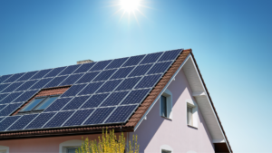 5 Reasons to Choose Green Home Systems Over Local Solar Installers